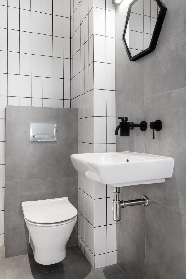 Househost Apartament: Ul. Miodowa 42/42B Krakow Exterior photo